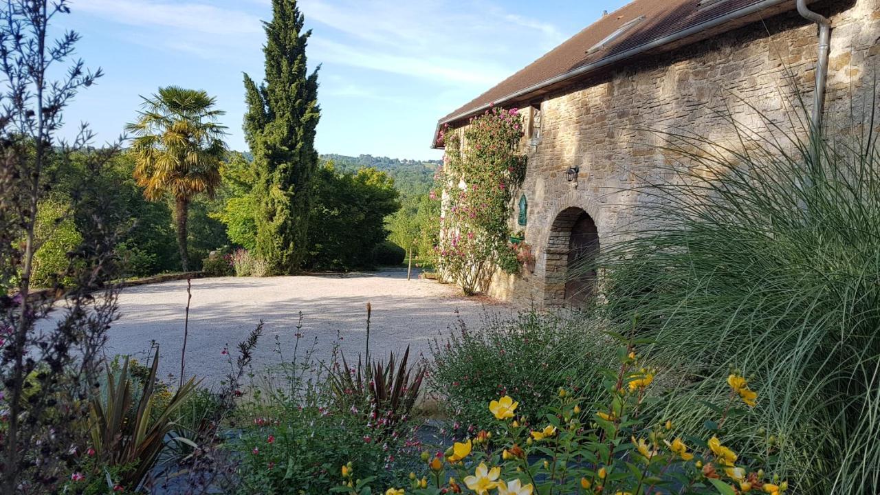 Chambres D'Hotes Secret Pyrenees Lasseube ภายนอก รูปภาพ