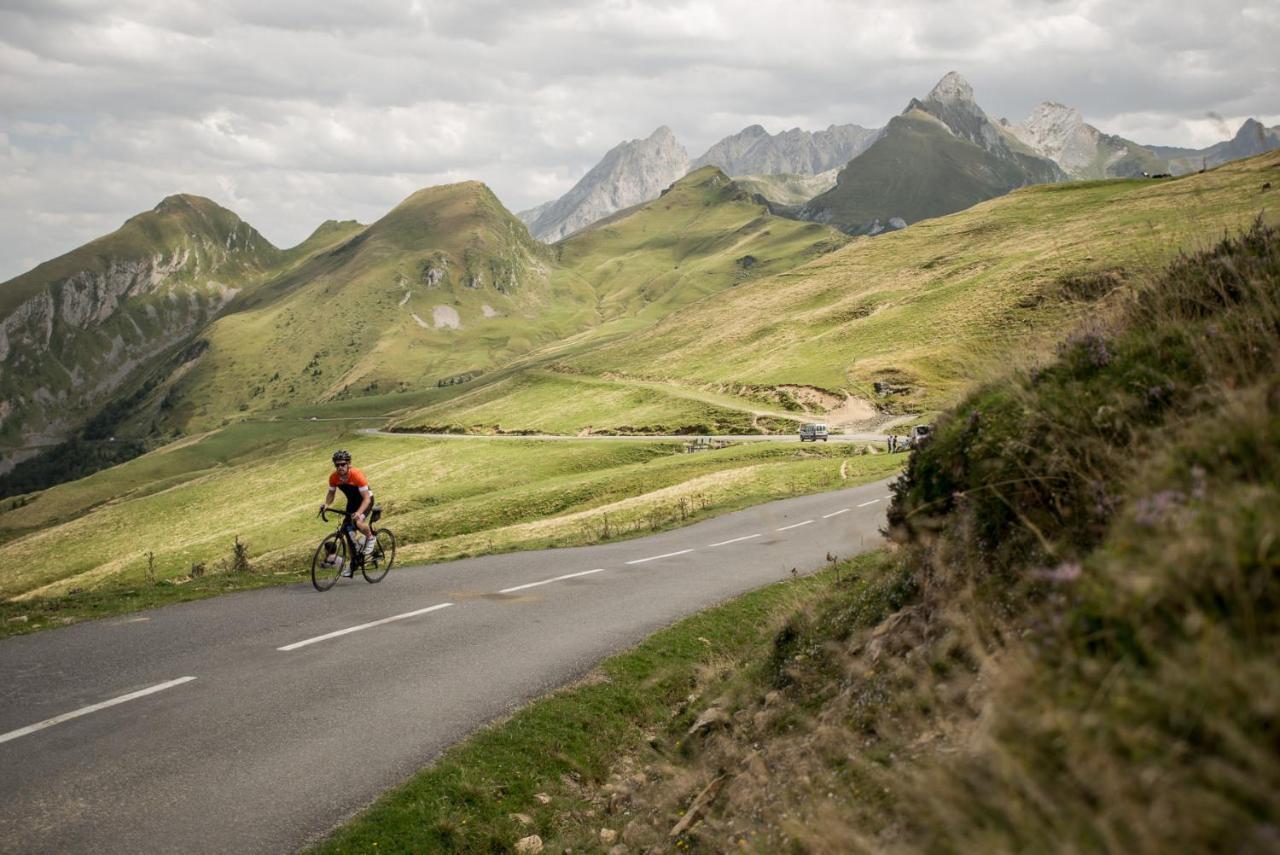 Chambres D'Hotes Secret Pyrenees Lasseube ภายนอก รูปภาพ